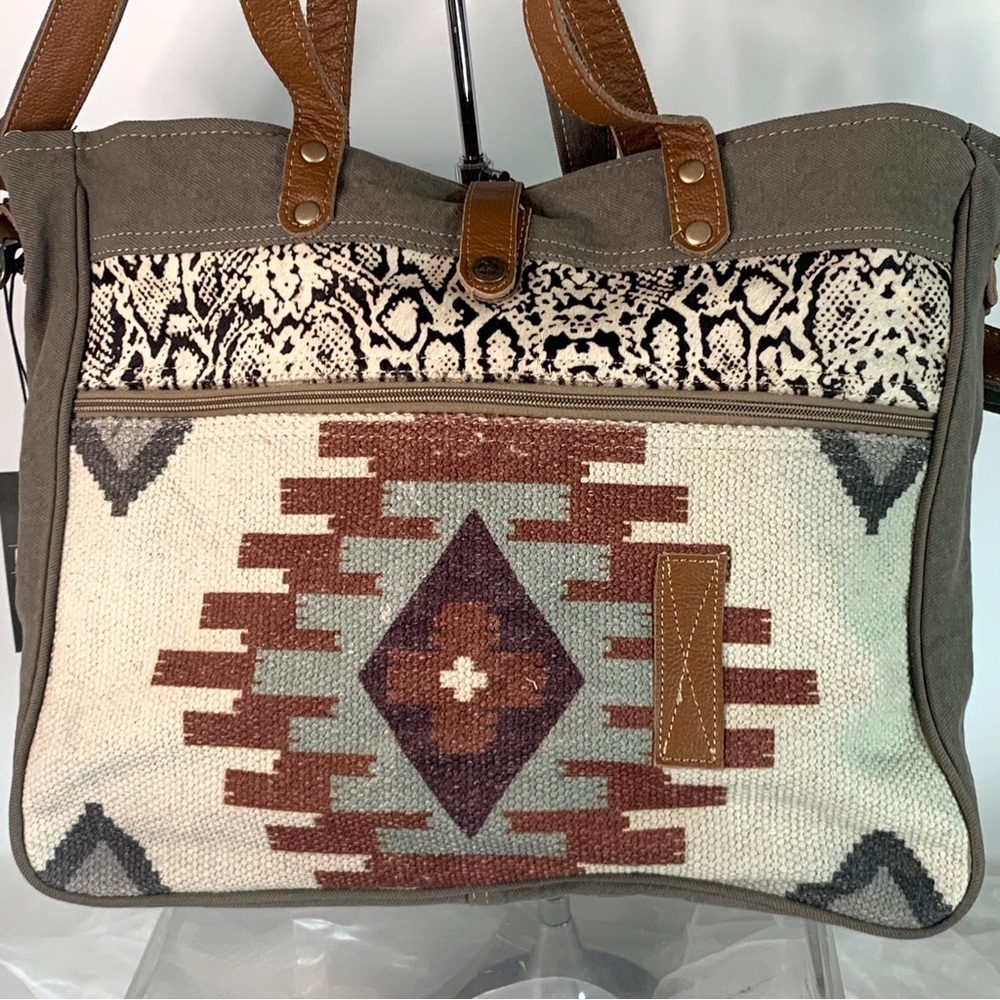 Myra Women"s Bag Amber Cool Messenger Tote! - Picture 5 of 12